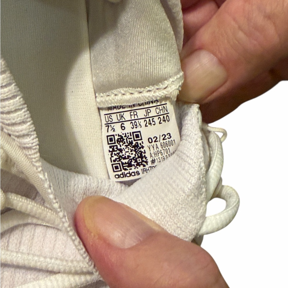Adidas by Stella McCartney Cloud White Ultraboost DNA Shoes Sz 7.5 - Picture 12 of 12